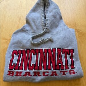 Cincinnati Bearcats Hoodie XL Colosseum Gray Embroidered Logo NCAA